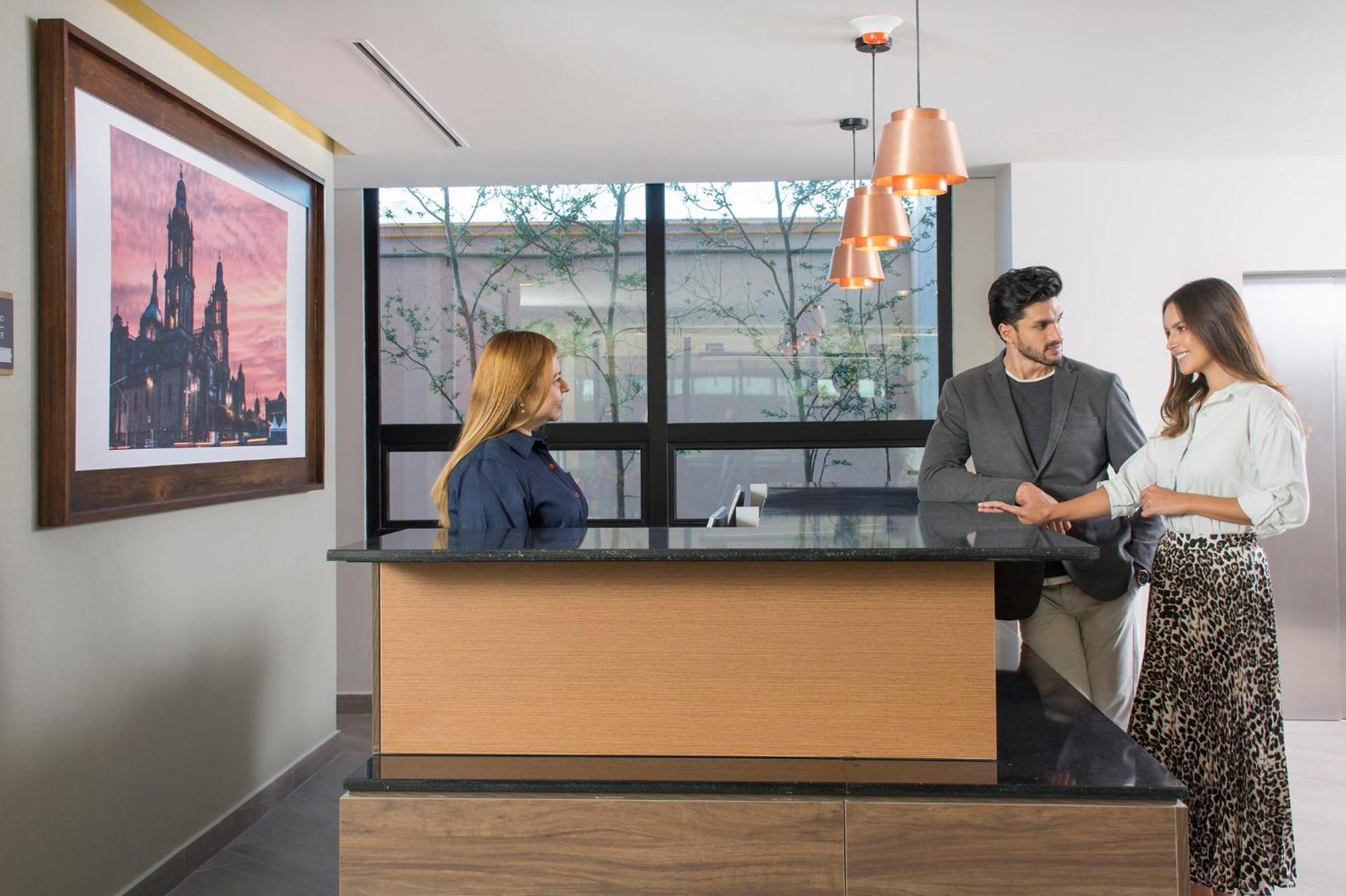Staybridge Suites - Guadalajara Novena By Ihg Kültér fotó